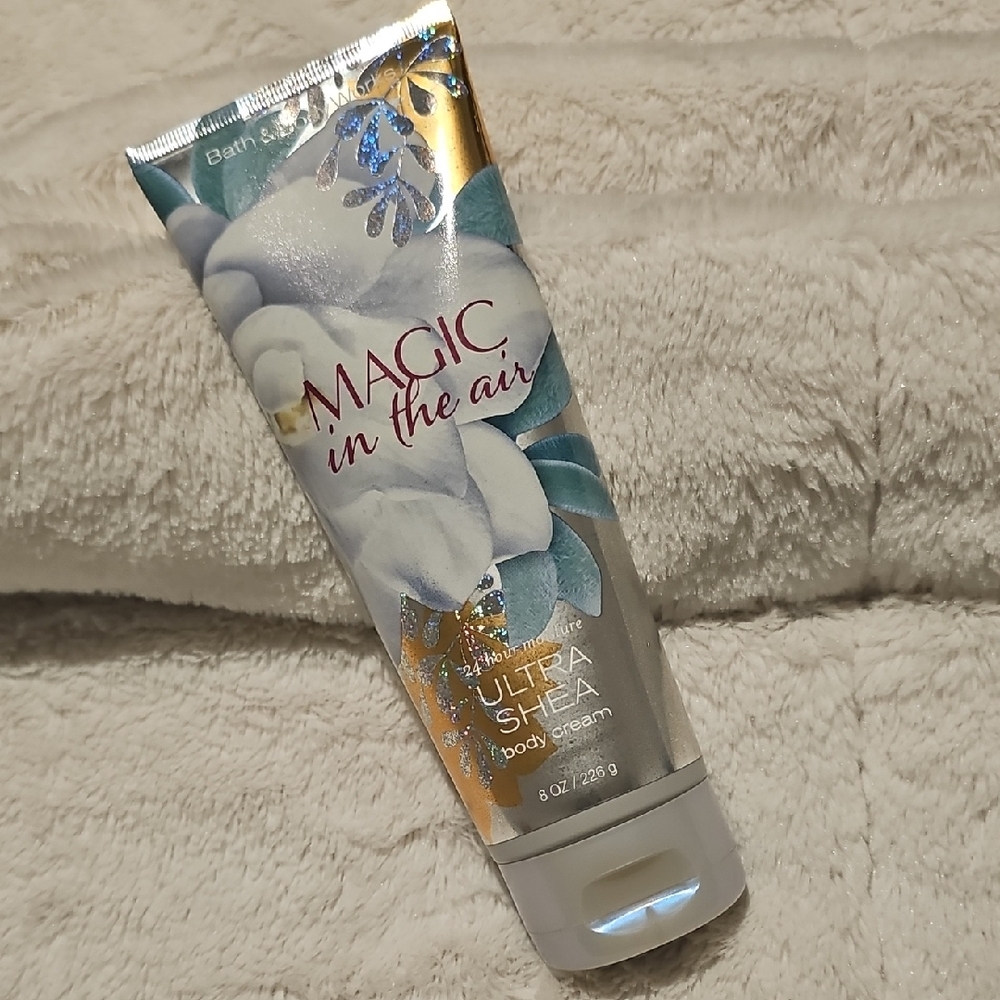 Bath & Body Works Magic in the Air Body Cream